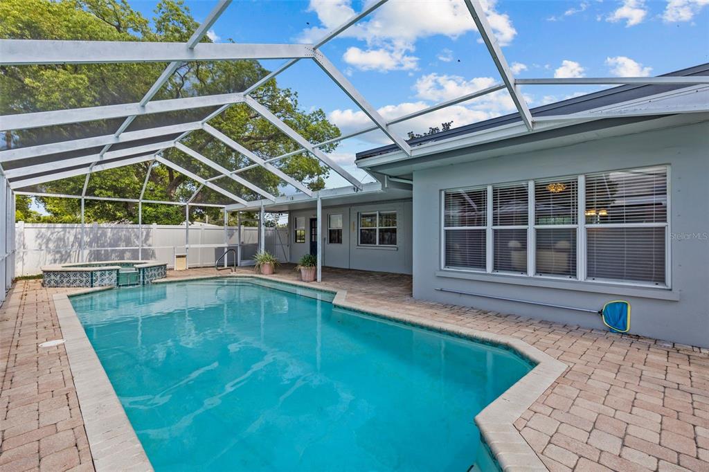 2087 Druid Road Clearwater, FL 33764 - Photo 2 of 46