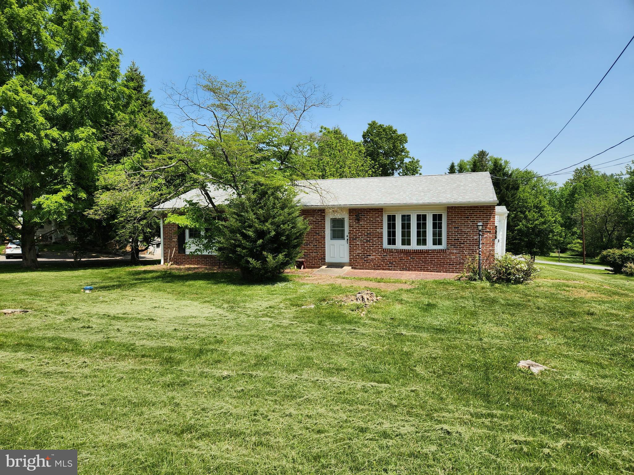 209 Coldstream Road Phoenixville, PA 19460 - Photo 1 of 22 Gallery Image 1