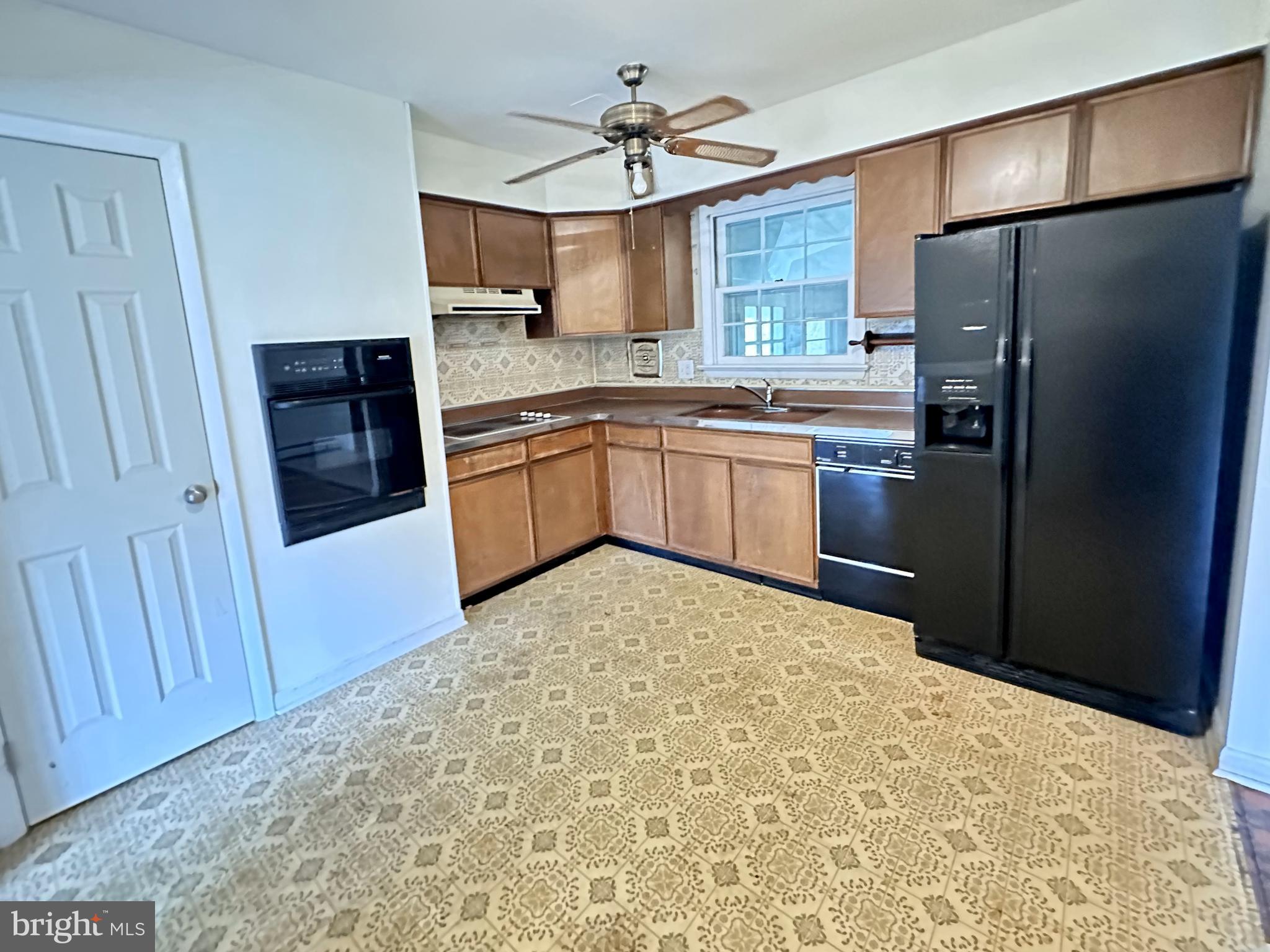 209 Coldstream Road Phoenixville, PA 19460 - Photo 7 of 22 Gallery Image 7