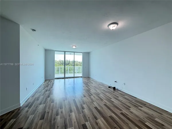 $3,500 | 15051 Royal Oaks Lane, Unit 503, North Miami, FL 33181