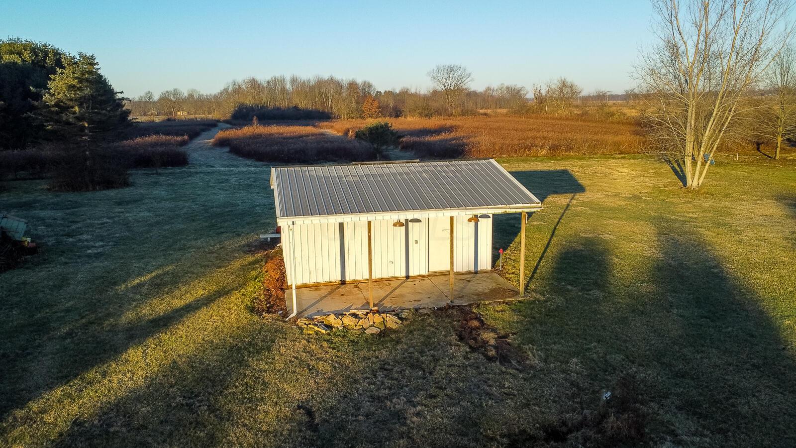 8166 York Road Southwest Pataskala, OH 43062 - Photo 23 of 33 2nd garage