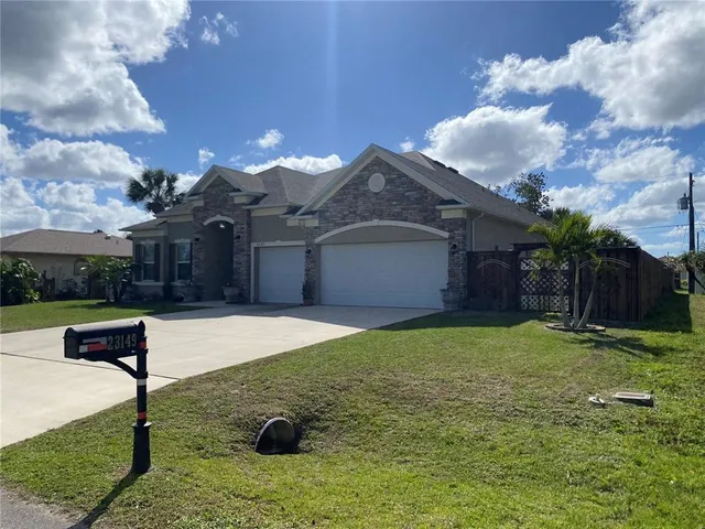 $530,000 | 23149 Hammond Avenue, Port Charlotte, FL 33954