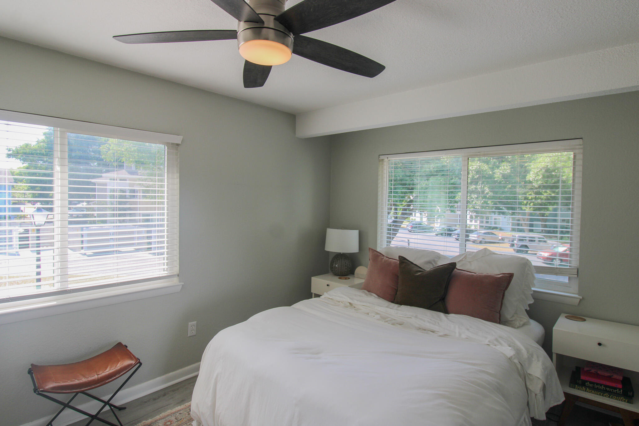 271 Alexandra Drive, Unit 11 Mount Pleasant, SC 29464 - Photo 7 of 13 IMG_1431