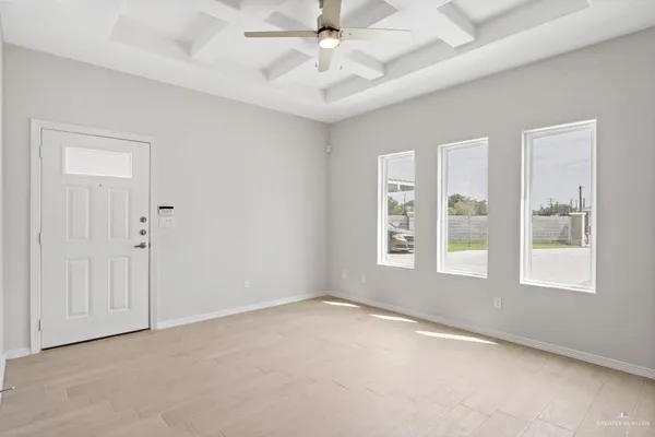 $925 | 2901 West Driftwood Street, Unit 1, Edinburg, TX 78541