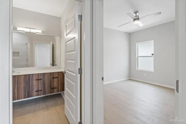 $925 | 2901 West Driftwood Street, Unit 1, Edinburg, TX 78541