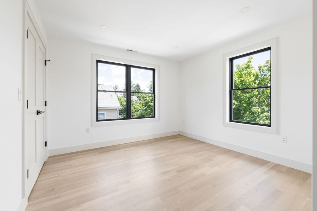 28 Howard Street, Unit 2 Waltham, MA 02451 - Photo 18 of 23