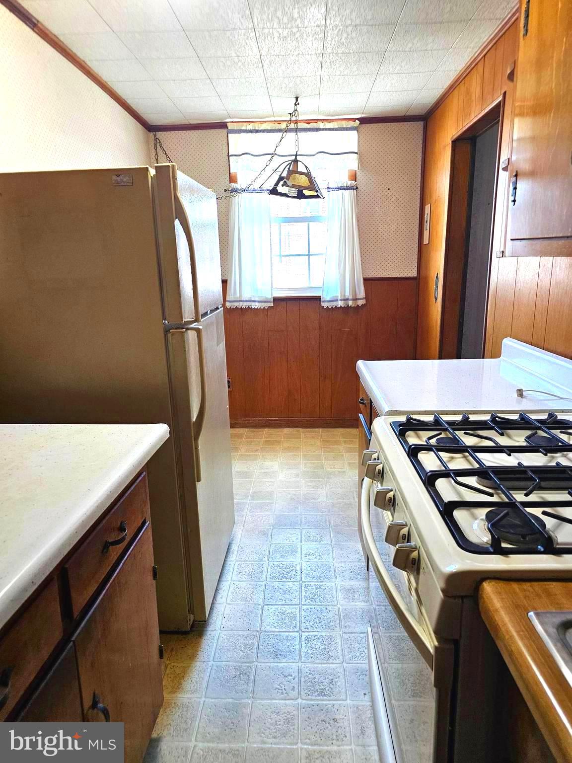 238 Lynn Road Ridley Park, PA 19078 - Photo 12 of 35 Gallery Image 12