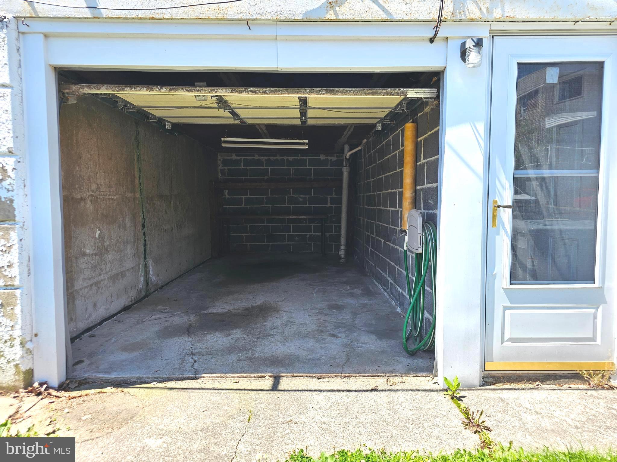 238 Lynn Road Ridley Park, PA 19078 - Photo 10 of 35 Garage