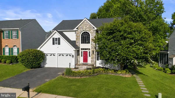 $950,000 | 47885 Allegheny Circle, Sterling, VA 20165