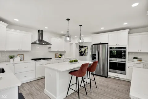 $749,000 | 8020 North Meridian Street, Indianapolis, IN 46260