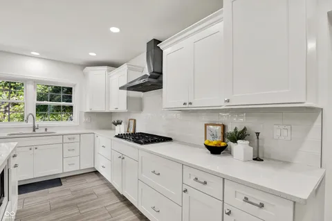 $749,000 | 8020 North Meridian Street, Indianapolis, IN 46260