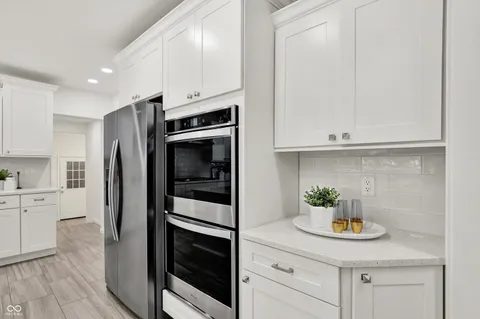 $749,000 | 8020 North Meridian Street, Indianapolis, IN 46260