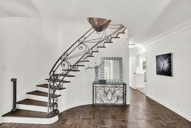 $749,000 | 8020 North Meridian Street, Indianapolis, IN 46260