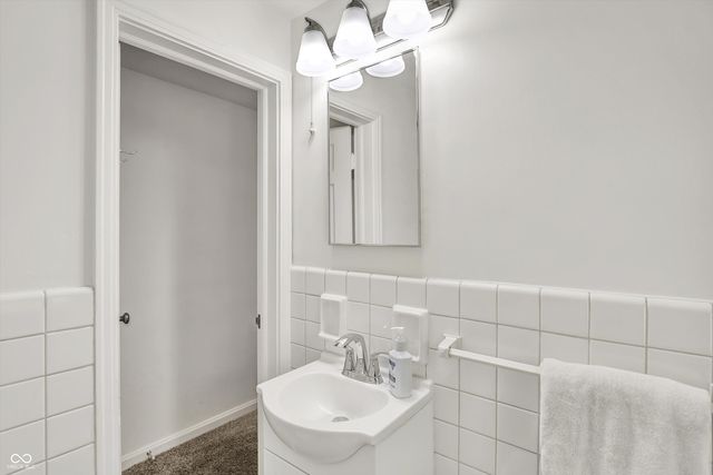 $749,000 | 8020 North Meridian Street, Indianapolis, IN 46260