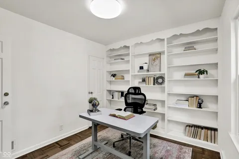 $749,000 | 8020 North Meridian Street, Indianapolis, IN 46260