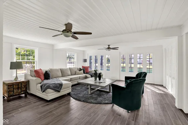 $749,000 | 8020 North Meridian Street, Indianapolis, IN 46260