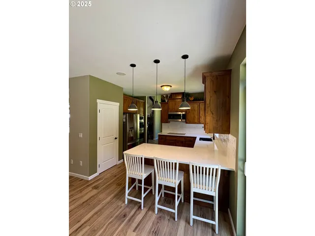 $1,249,000 | 94703 Johnson Road, Marcola, OR 97454