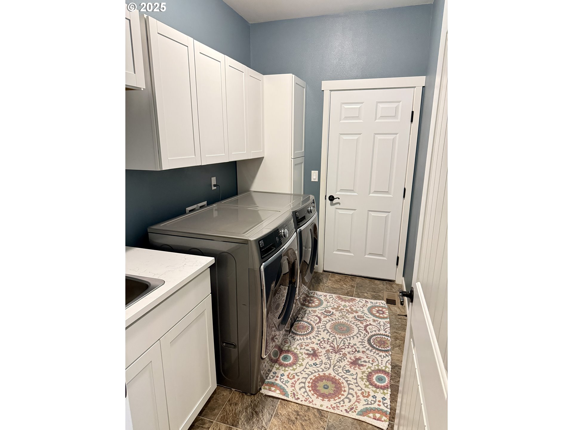 94703 Johnson Road Marcola, OR 97454 - Photo 15 of 48