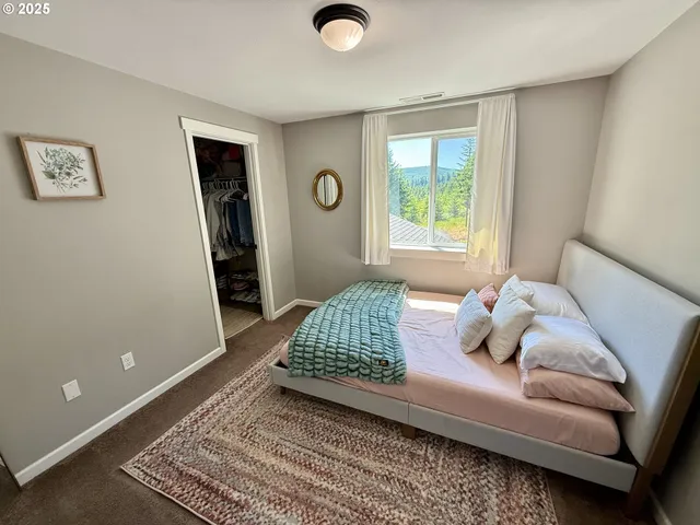 $1,249,000 | 94703 Johnson Road, Marcola, OR 97454