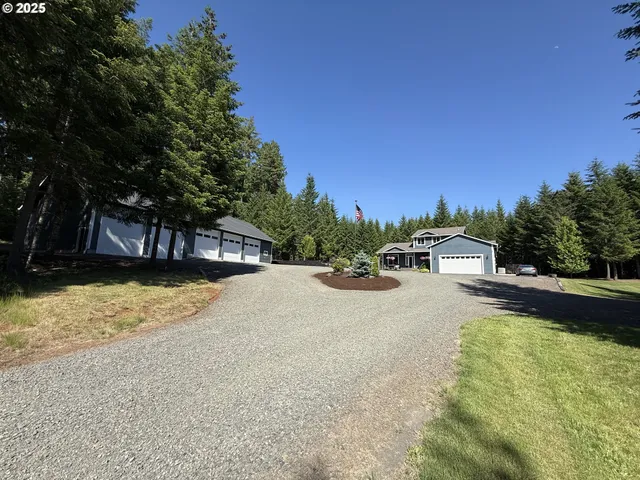 $1,249,000 | 94703 Johnson Road, Marcola, OR 97454