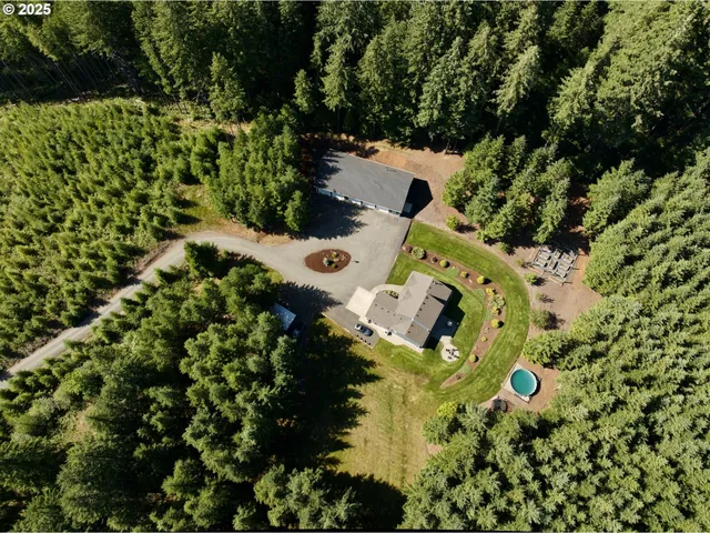 $1,249,000 | 94703 Johnson Road, Marcola, OR 97454