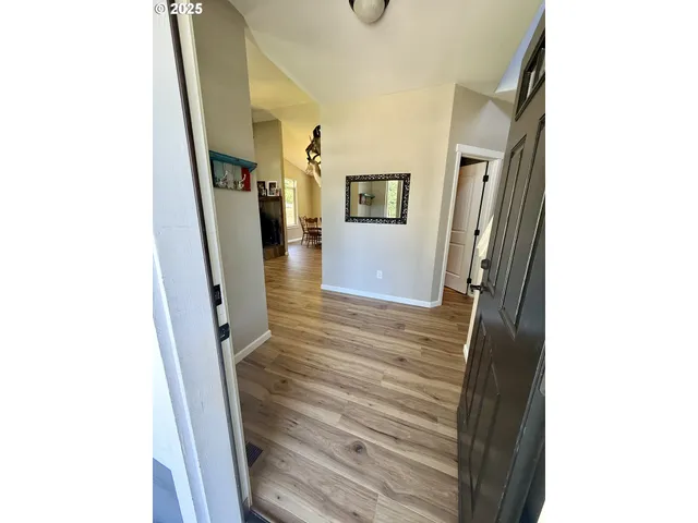 $1,249,000 | 94703 Johnson Road, Marcola, OR 97454