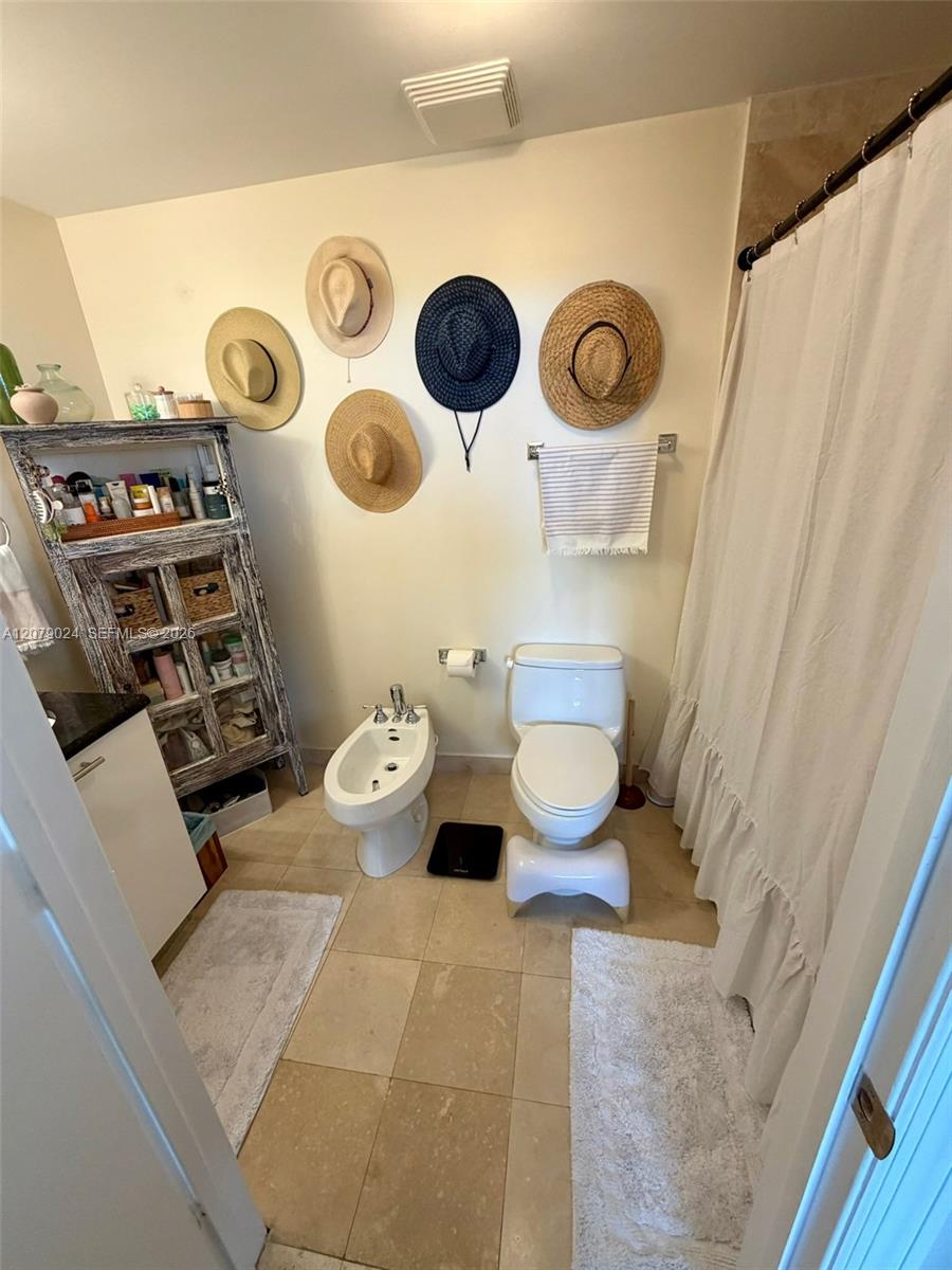 3339 Virginia Street, Unit 320 Miami, FL 33133 - Photo 13 of 23 Gallery Image 13