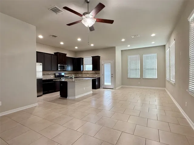 $2,100 | 2503 Meyer Cove, Unit A, Pflugerville, TX 78660