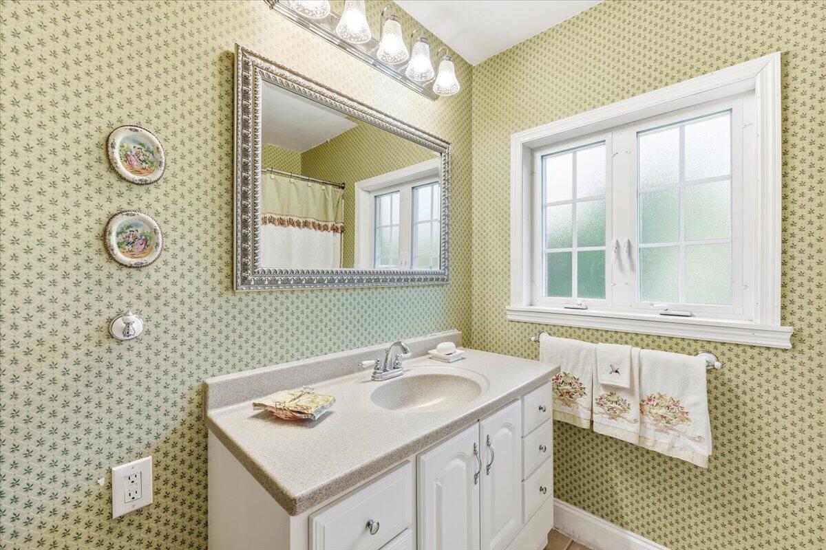 1022 Lepley Road Hanahan, SC 29410 - Photo 25 of 56 45-1022_043