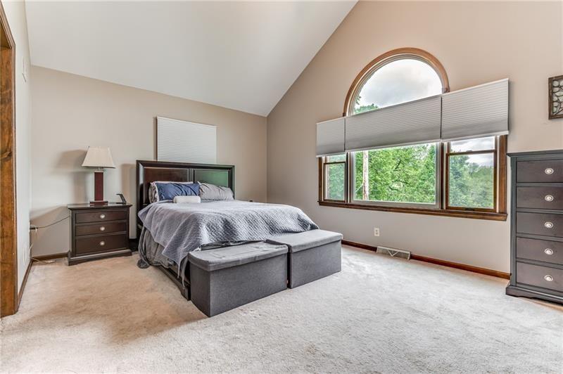 2734 Fernwald Road Pittsburgh, PA 15217 - Photo 13 of 22 Gallery Image 13
