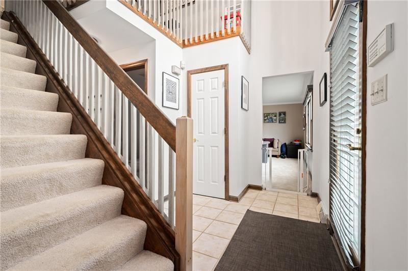 2734 Fernwald Road Pittsburgh, PA 15217 - Photo 5 of 22 Gallery Image 5