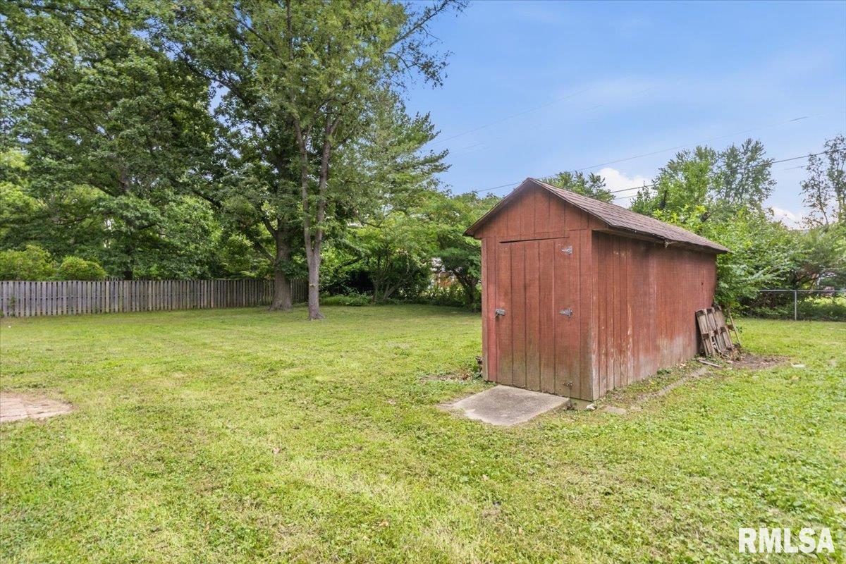 66 West Hazel Dell Lane Springfield, IL 62703 - Photo 36 of 39