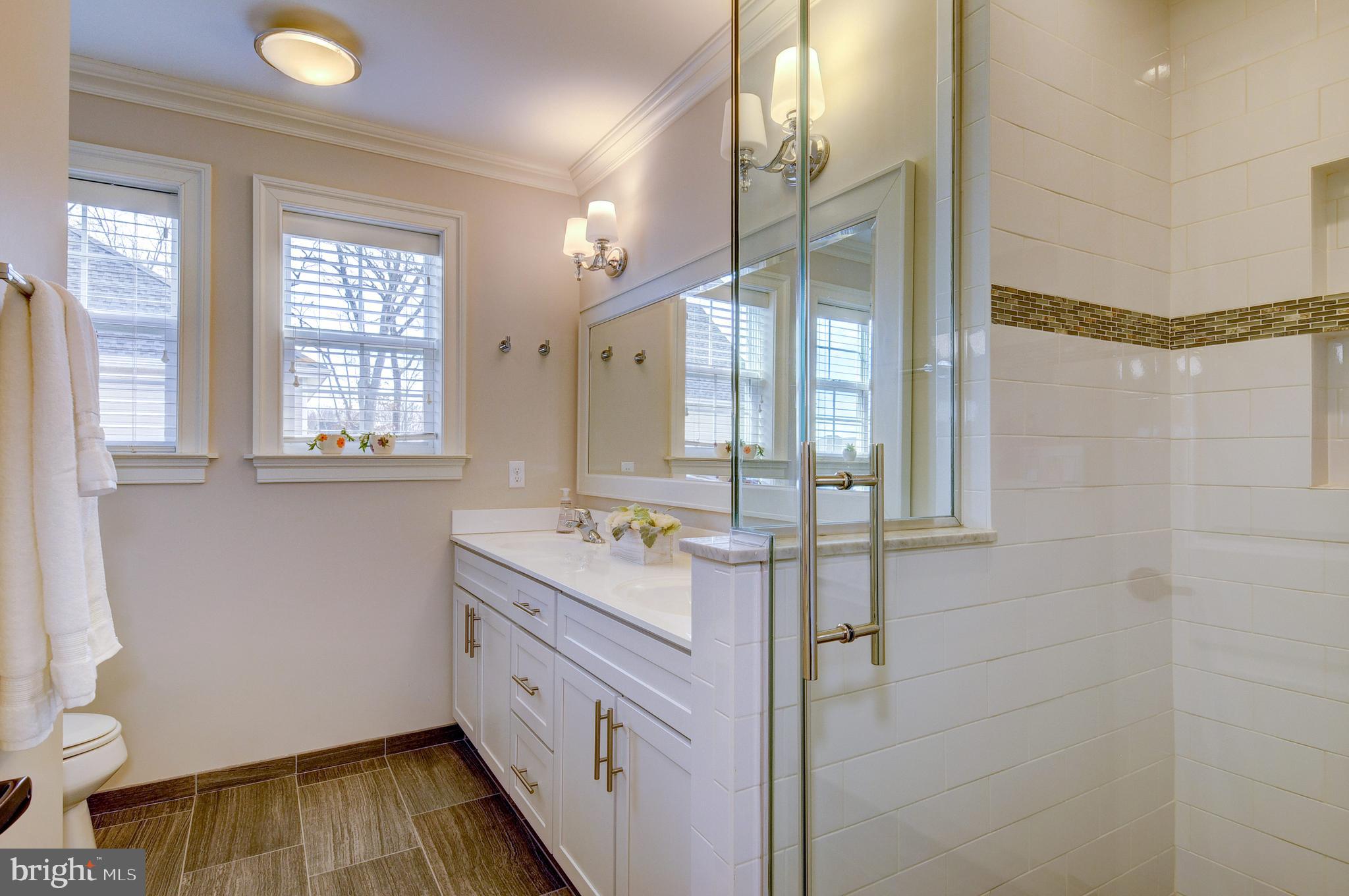 59 Emerald Road Robbinsville, NJ 08691 - Photo 37 of 55 Hall Bathroom