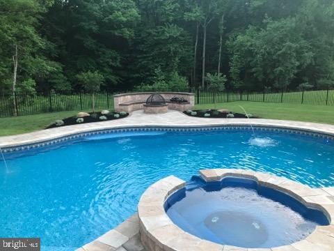 59 Emerald Road Robbinsville, NJ 08691 - Photo 49 of 55 Backyard Pool