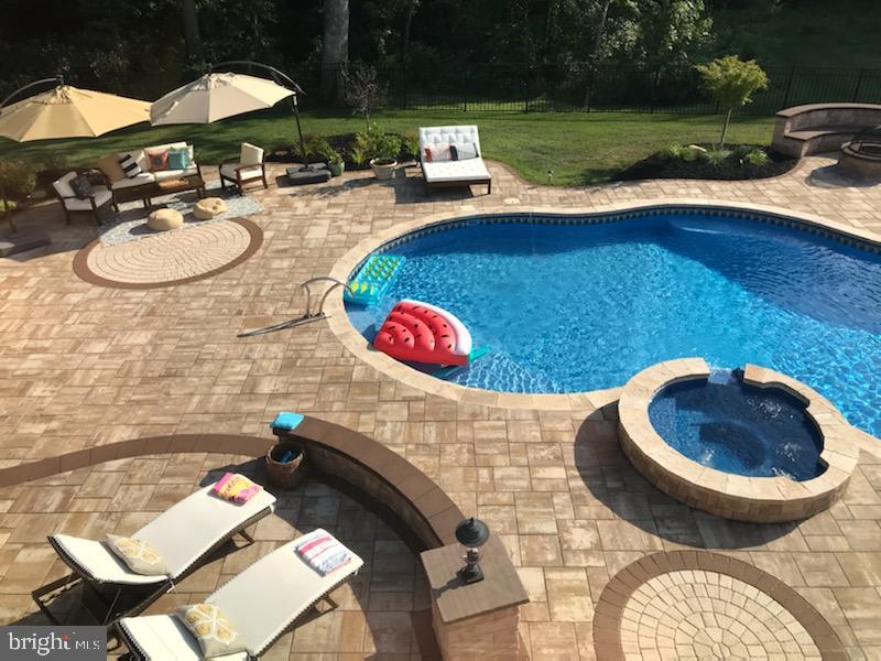 59 Emerald Road Robbinsville, NJ 08691 - Photo 52 of 55 Backyard Pool