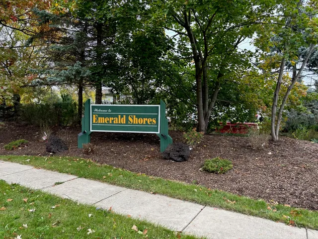 $33,900 | 35063 North Emerald Shores Court, Ingleside, IL 60041