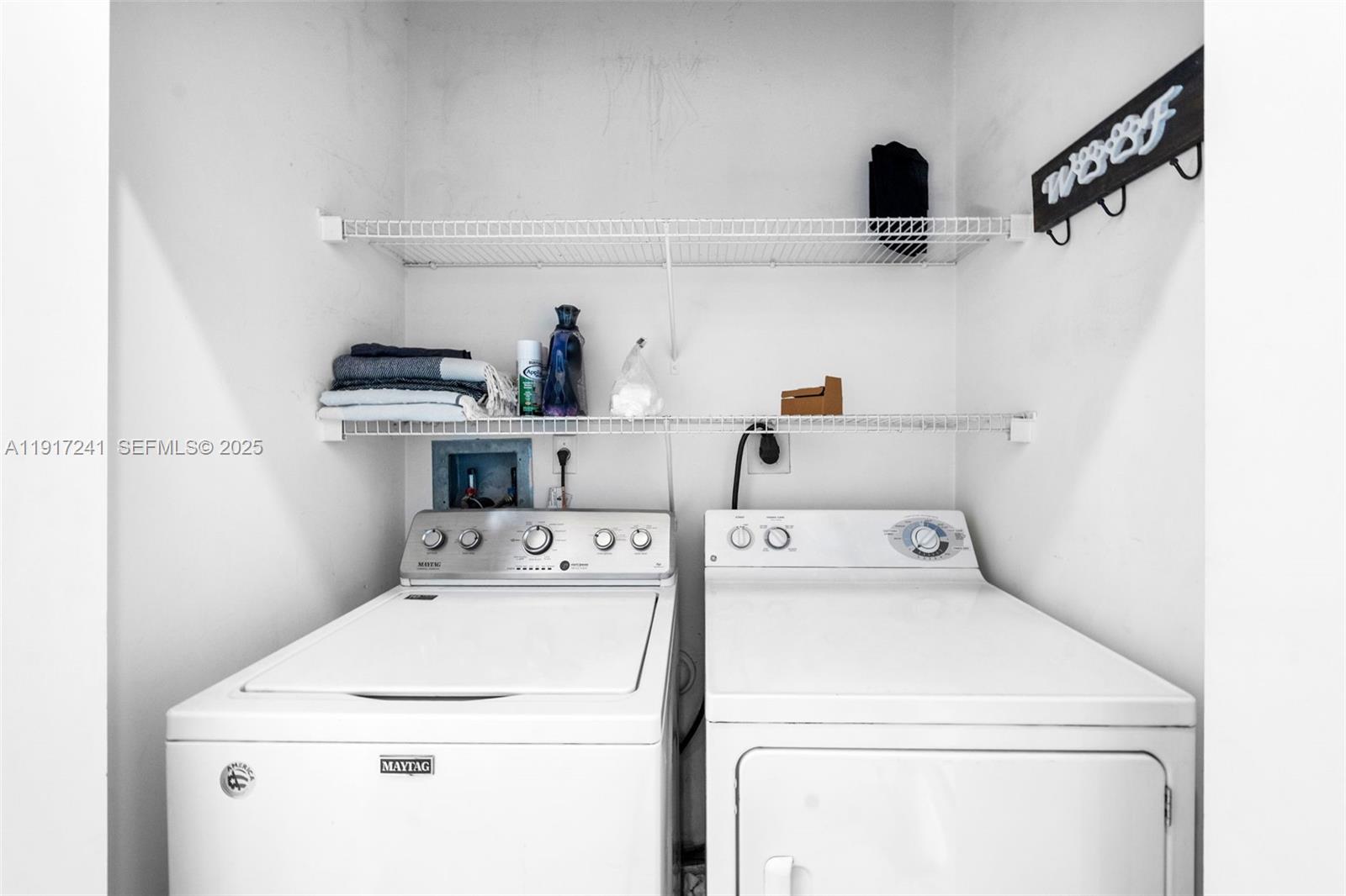 2001 Biscayne Boulevard, Unit 2409 Miami, FL 33137 - Photo 21 of 48 a utility room with dryer and washer