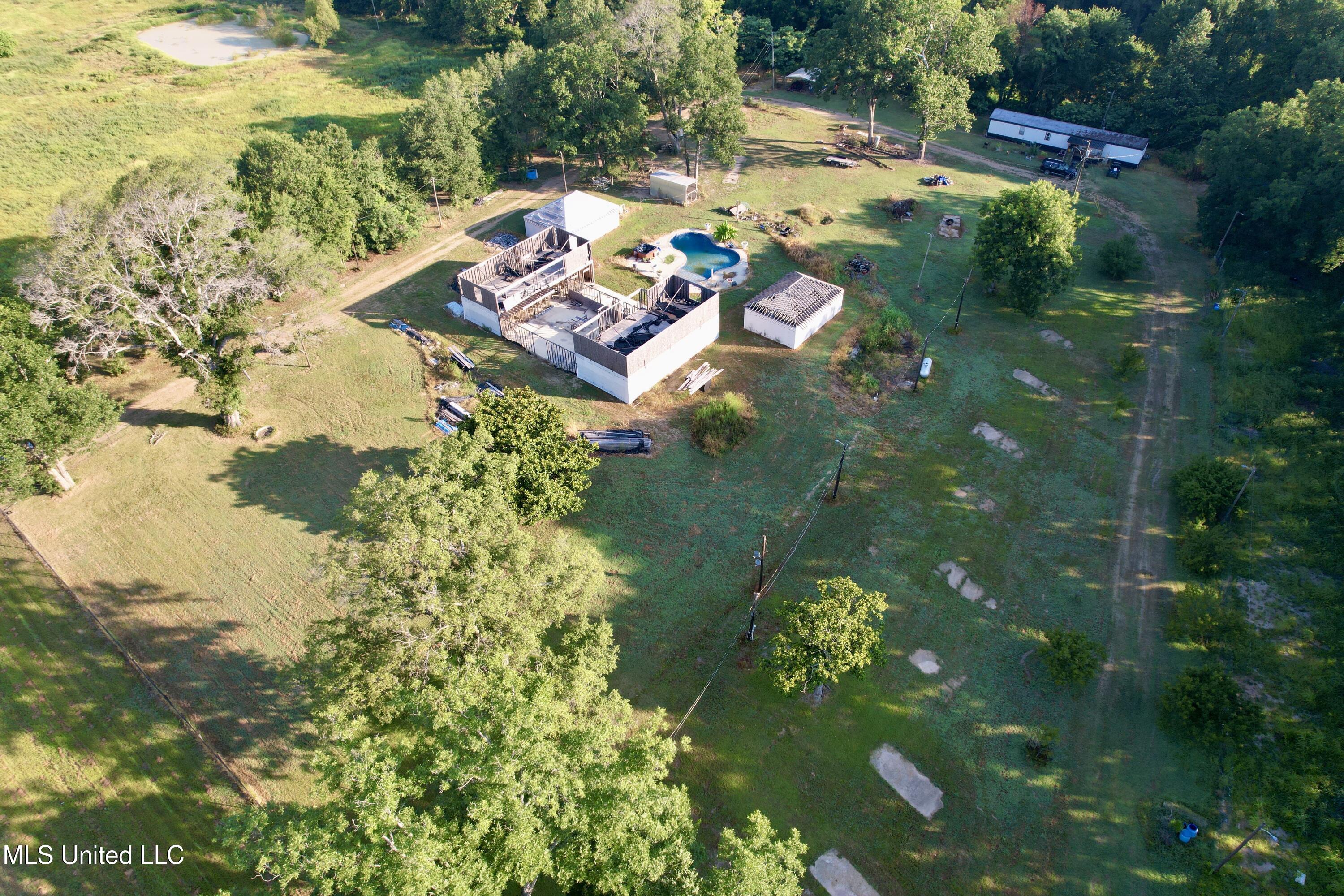 197 Highway 8 Cleveland, MS 38732 - Photo 15 of 41 DJI_0054