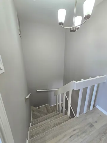 $199,900 | 319 Meadow Green Lane, Round Lake Beach, IL 60073