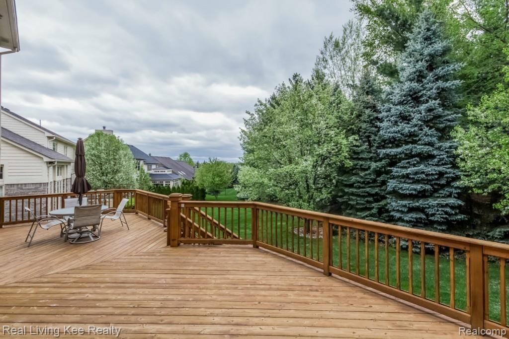 1777 Chase Drive Rochester, MI 48307 - Photo 42 of 53 041-1688866-medium.jpg