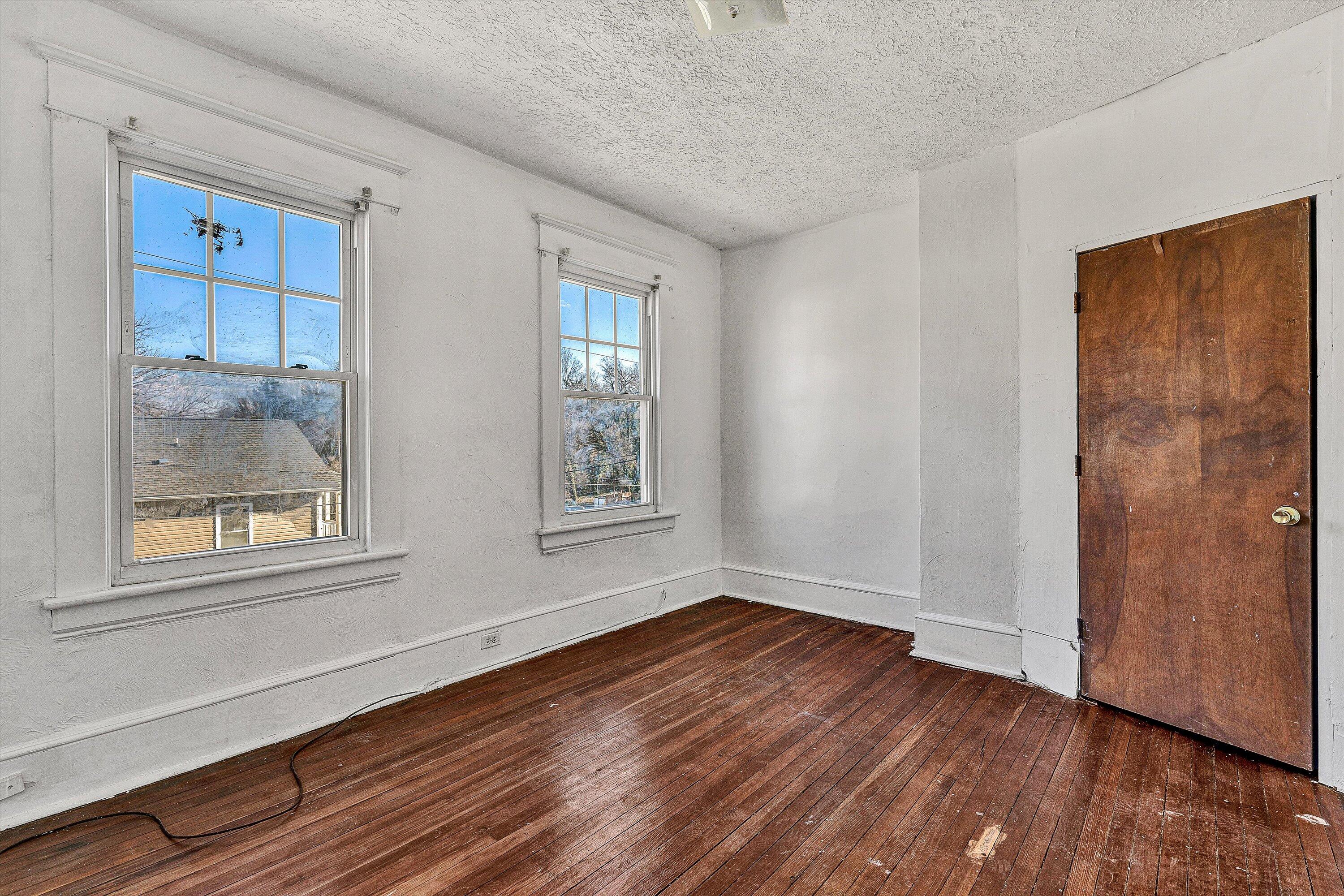 801 Rutherford Avenue Northwest Roanoke, VA 24016 - Photo 12 of 16 12-SGM-01552