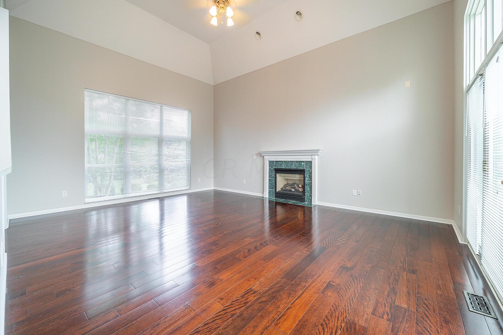 6263 Post Road Dublin, OH 43017 - Photo 15 of 79 Vaulted Great Room