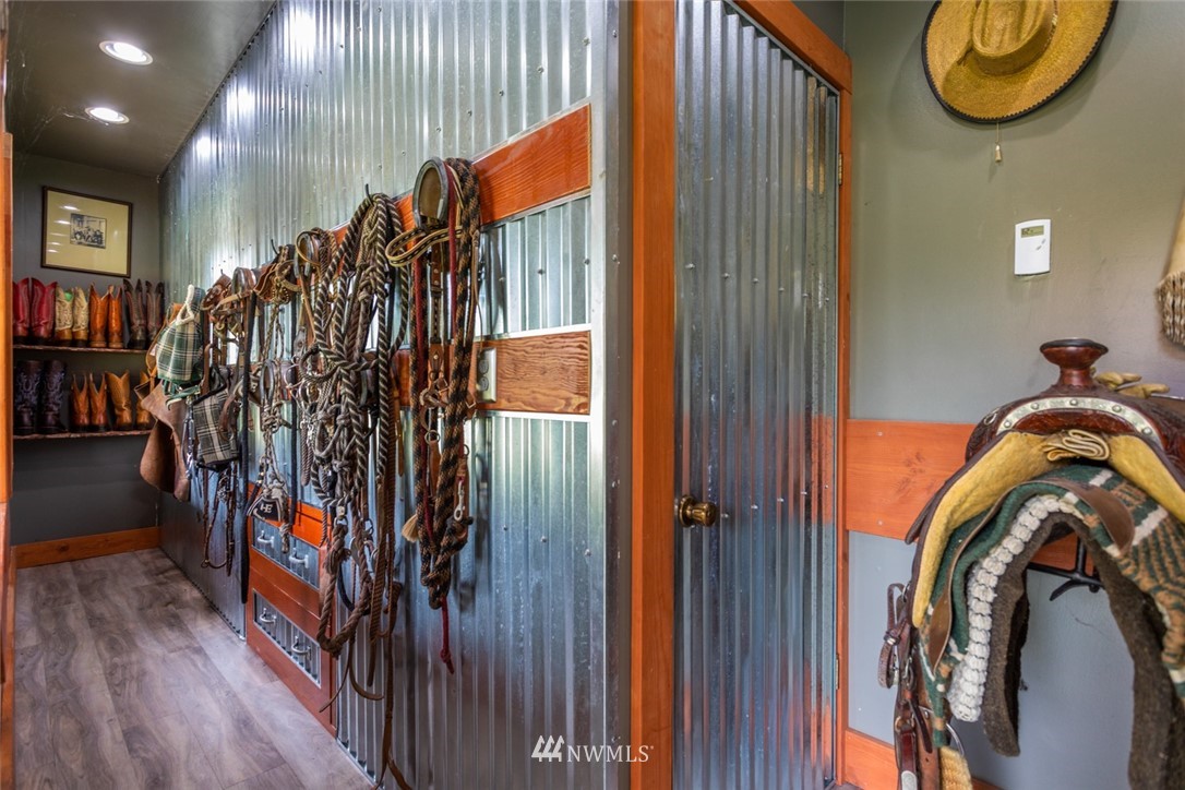 6099 State Rte 20 Anacortes, WA 98221 - Photo 24 of 39