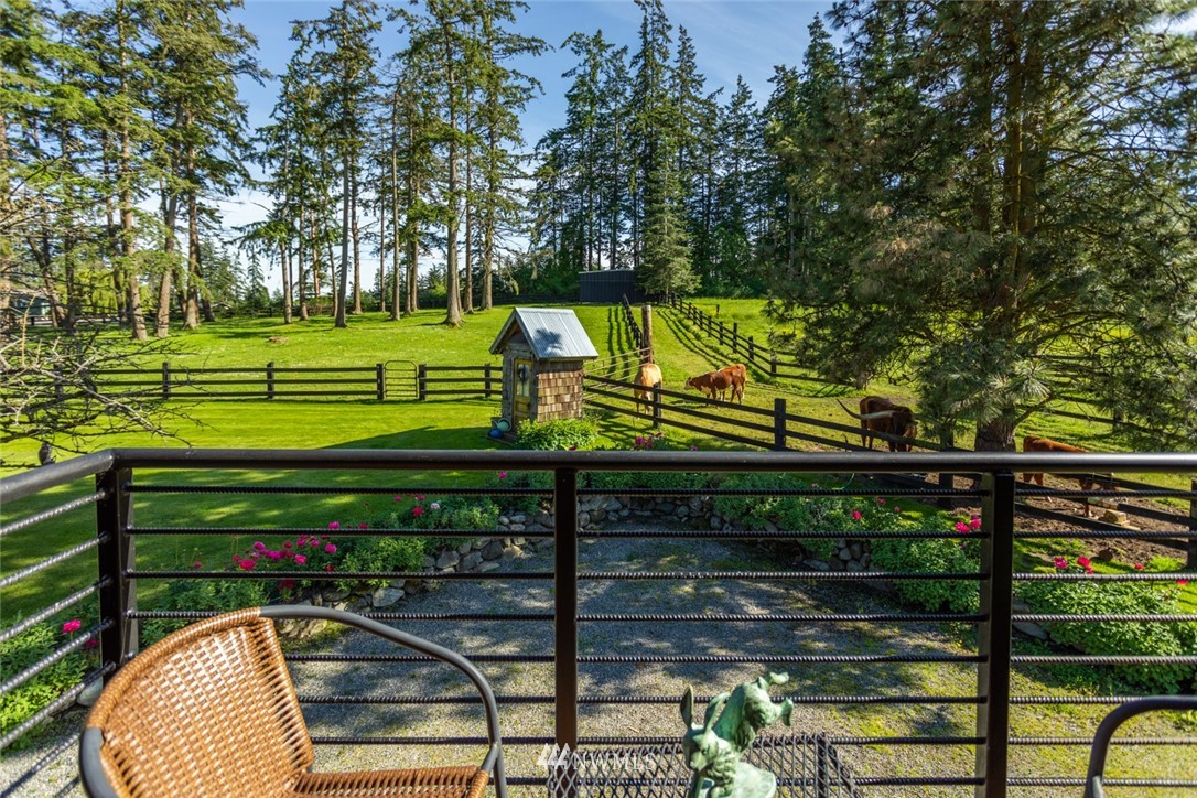 6099 State Rte 20 Anacortes, WA 98221 - Photo 33 of 39