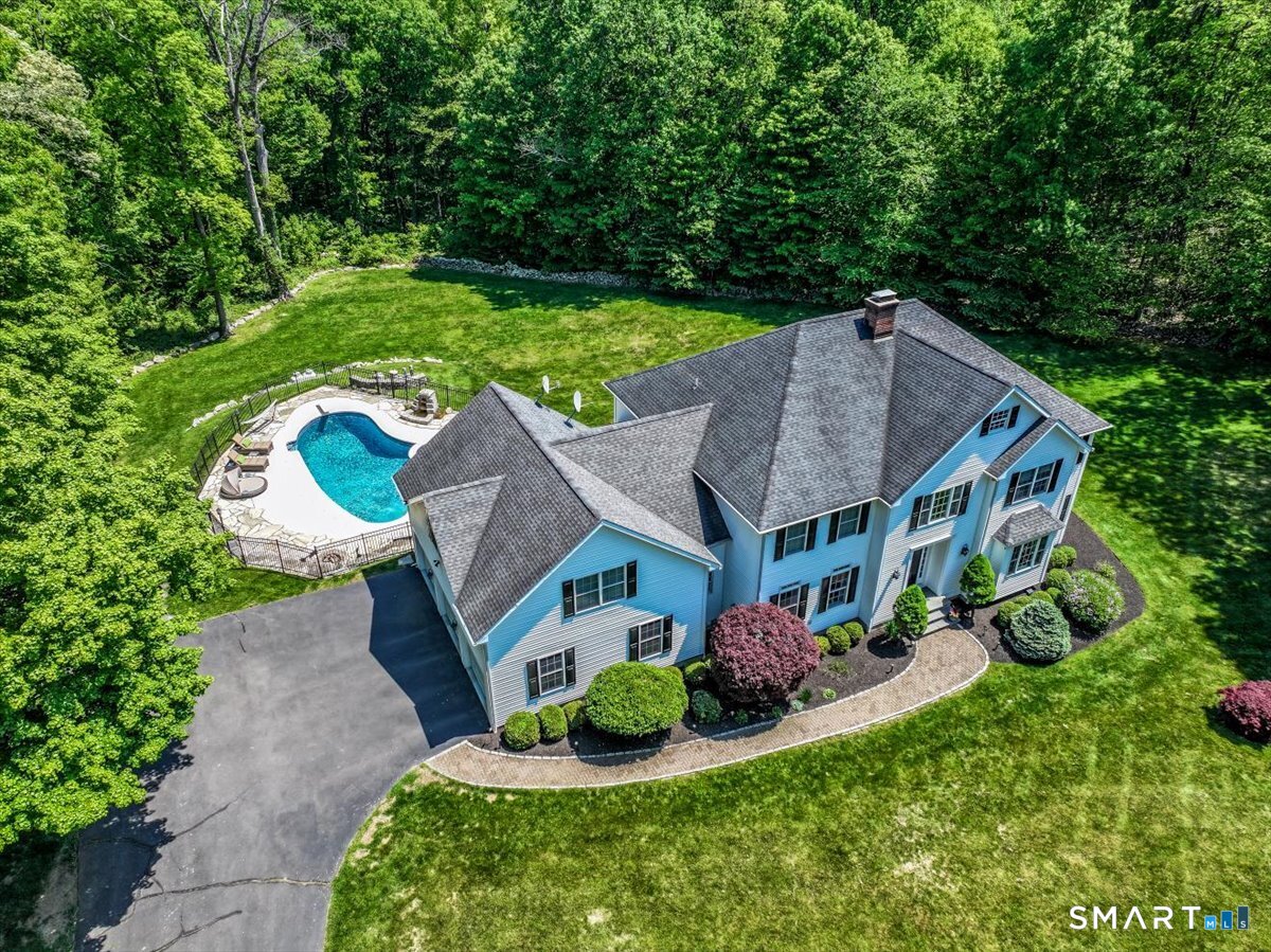 8 Rock Ridge Court New Fairfield, CT 06812 - Photo 33 of 39