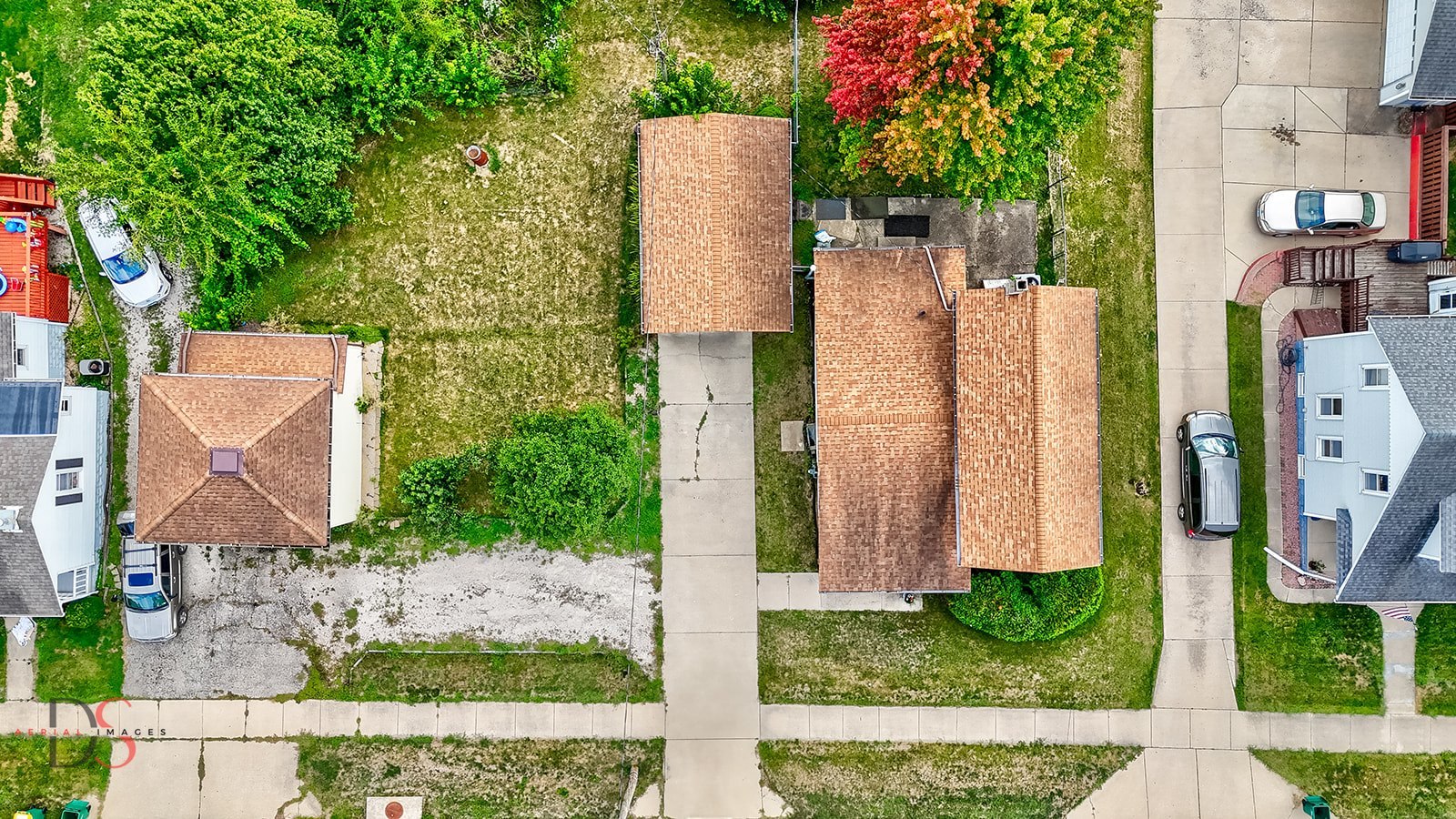 414 West Bluff Street Marseilles, IL 61341 - Photo 23 of 27 a aerial view of a house with a yard and potted plants