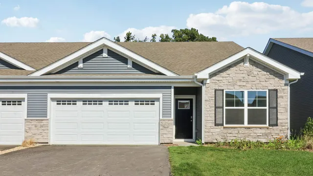 $428,990 | 1115 Bluebell Lane, Bartlett, IL 60103