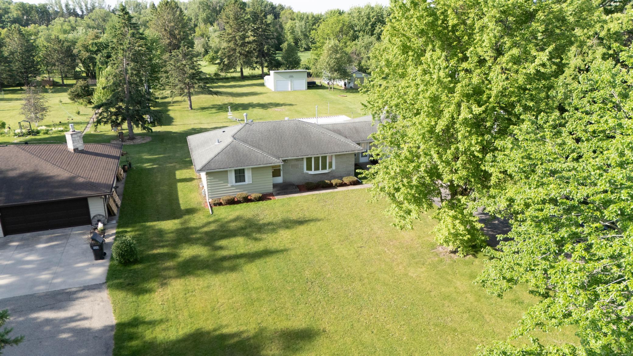 58413 220 Street Austin, MN 55912 - Photo 3 of 38
