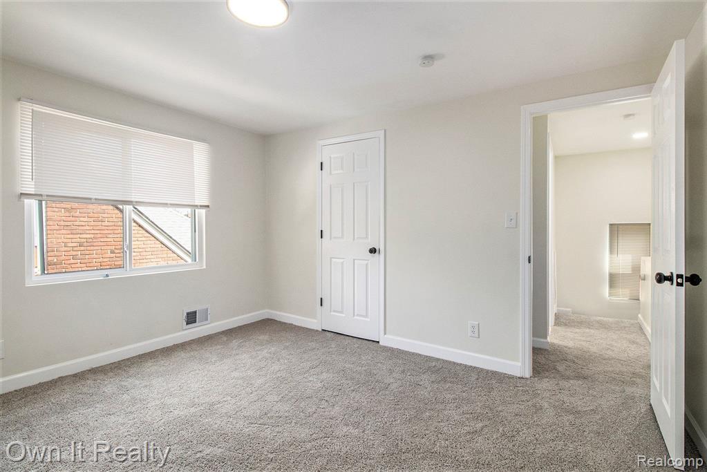 5796 Devonshire Road Detroit, MI 48224 - Photo 31 of 41