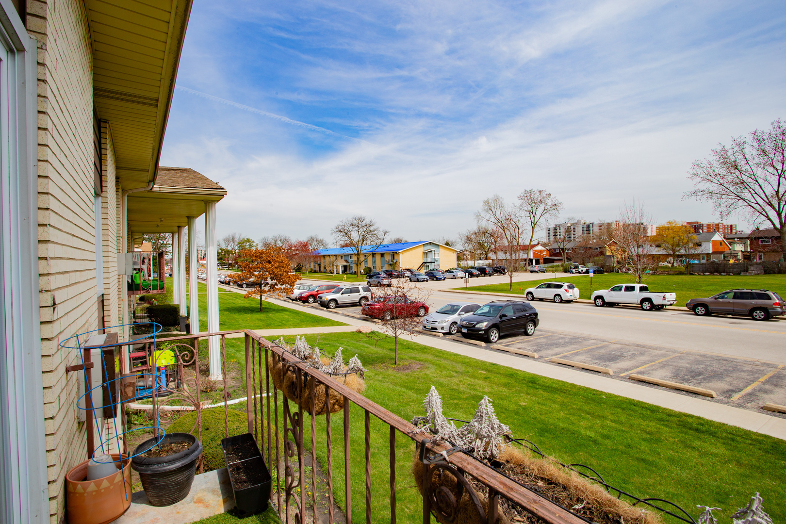 9518 Dee Road, Unit 2A Des Plaines, IL 60016 - Photo 17 of 23 Gallery Image 17